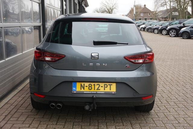 Seat LEON 1.4 EcoTSI FR Connect Trekhaak/App-connect