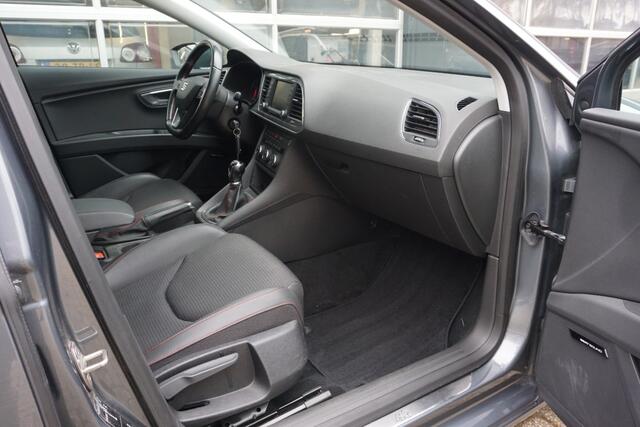 Seat LEON 1.4 EcoTSI FR Connect Trekhaak/App-connect