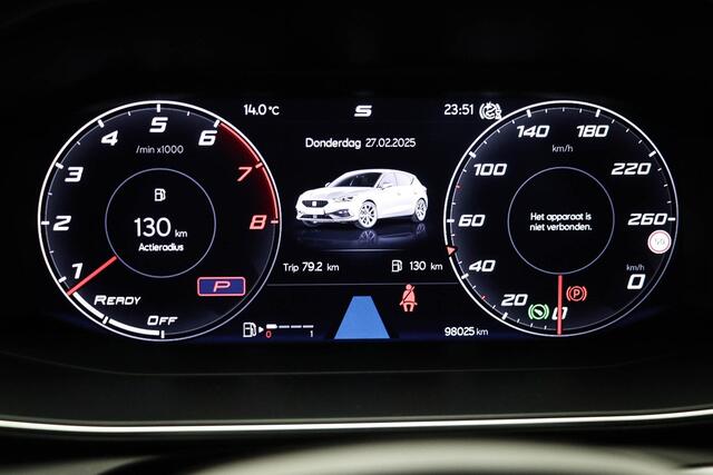 Seat LEON 1.5 eTSI FR Launch Edition | PANORAMADAK | DAB | CAMERA | 18"