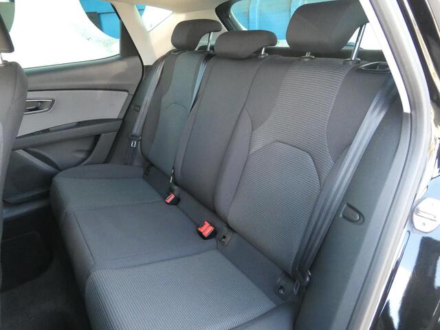 Seat LEON 1.0 EcoTSI Style Business Intense | NAVIGATIE |