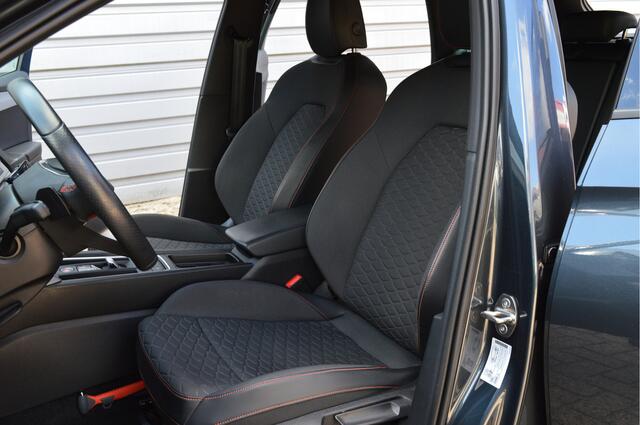Seat LEON Sportstourer 1.5 eTSI FR O.a: LED, Carplay, PDC, DAB, Keyless, Clima, Etc. All-in prijs!
