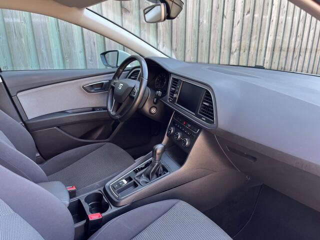 Seat LEON 1.0 ECOTSI AUTOMAAT STYLE / AIRCO-ECC / CRUISE CTR. / PDC / NAVI