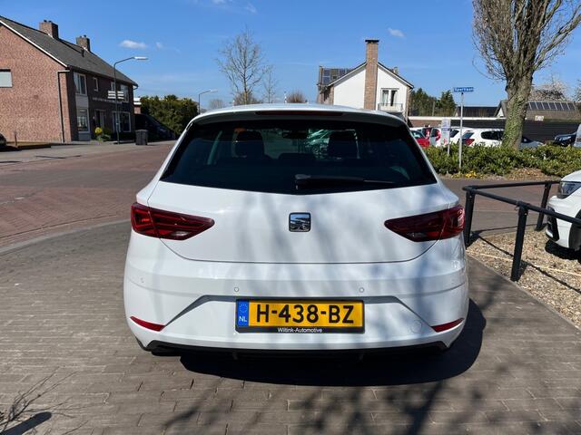 Seat LEON 1.0 ECOTSI AUTOMAAT STYLE / AIRCO-ECC / CRUISE CTR. / PDC / NAVI