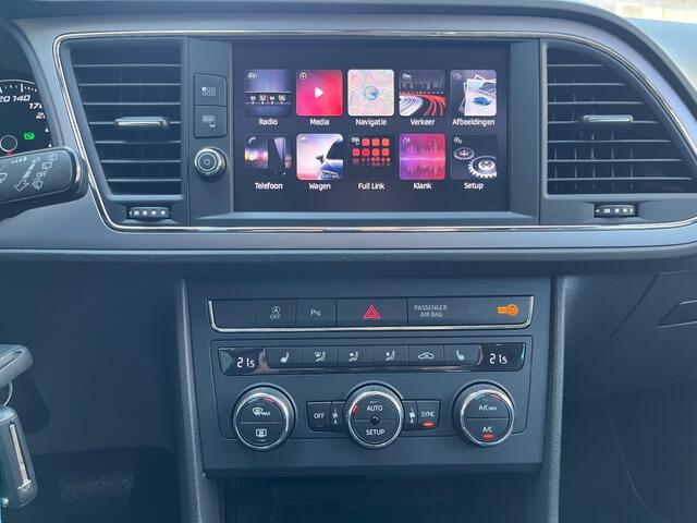 Seat LEON 1.0 ECOTSI AUTOMAAT STYLE / AIRCO-ECC / CRUISE CTR. / PDC / NAVI
