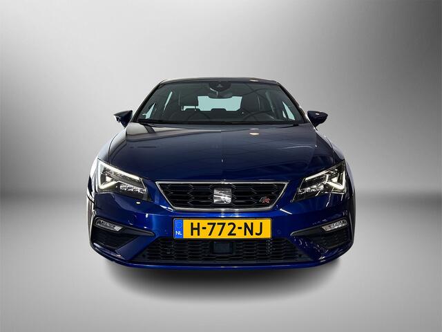 Seat LEON 1.5 150pk TSI FR Ultimate Edition / Keyless Entry & Go / Adaptive Cruise Control / Media System Navi / Parkeersensoren voor en achter