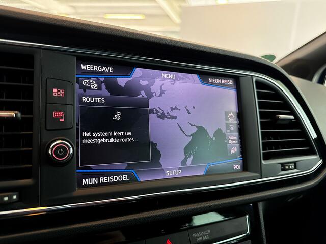 Seat LEON 1.5 150pk TSI FR Ultimate Edition / Keyless Entry & Go / Adaptive Cruise Control / Media System Navi / Parkeersensoren voor en achter