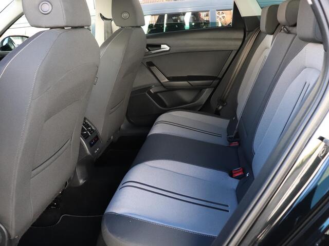 Seat LEON Sportstourer 1.0 TSI 110pk Style Business Intense | Achteruitrijcamera | Apple Carplay/Android Auto | Adaptieve Cruise Control |