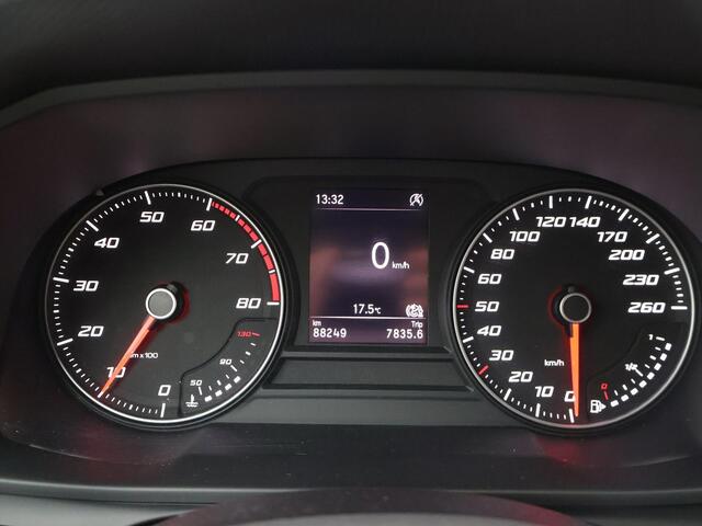 Seat LEON Sportstourer 1.0 TSI Reference | 90 PK | Led verlichting | Cruise control | Apple Carplay/Android Auto |