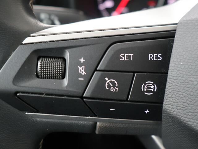 Seat LEON Sportstourer 1.0 TSI Reference | 90 PK | Led verlichting | Cruise control | Apple Carplay/Android Auto |