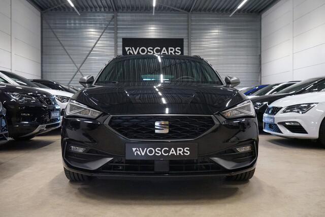 Seat LEON Sportstourer 1.5 eTSI FR * Fabrieksgarantie - Camera - LED - App - 18" - Virtual *