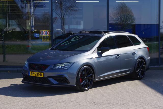 Seat LEON ST 2.0 TSI CUPRA 300 PK 4DRIVE, *NL-AUTO* Panoramadak, Carplay, Camera, LED