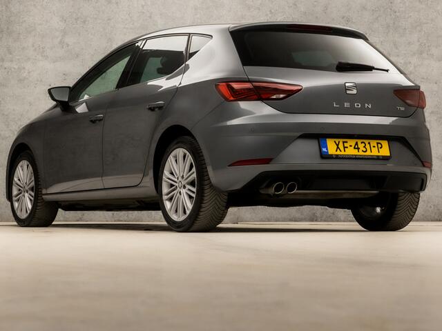 Seat LEON 1.4 TSI Sport 150Pk (APPLE CARPLAY, NAVIGATIE, CLIMATE, LED KOPLAMPEN, LEDER, CAMERA, SPORTSTOELEN, PARKEERSENSOREN, KEYLESS, NIEUWSTAAT)