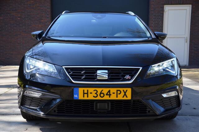 Seat LEON ST 1.5 TSI FR Ultimate Edition Automaat/Led/Navi/Pdc/Ecc/Seat Sound/Privacy-Glass/Achteruitrijcamera/Half-Leer/18-Inch Lmv/Virtual Cockpit/Trekhaak