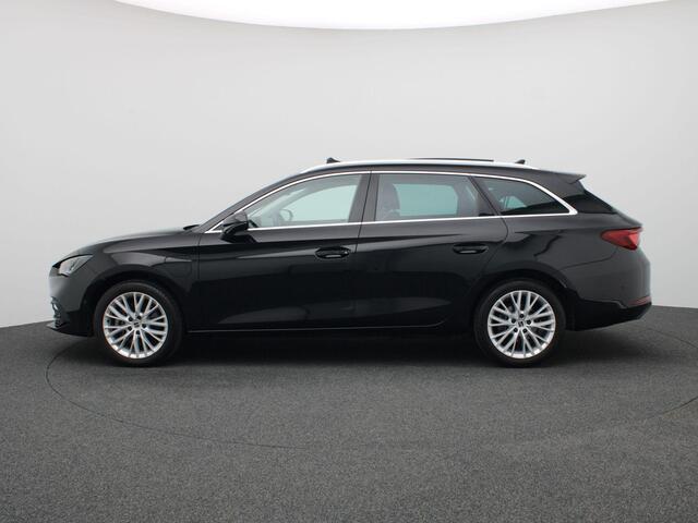 Seat LEON Sportstourer 1.4 TSI eHybrid Xcellence 204PK DSG Pano-Schuifdak, Cruise Controle, Keyless, Virtual Pedal, Parkeersensoren voor en achter, Navi, Stoel-Stuurverwarming, 17" LM Velgen