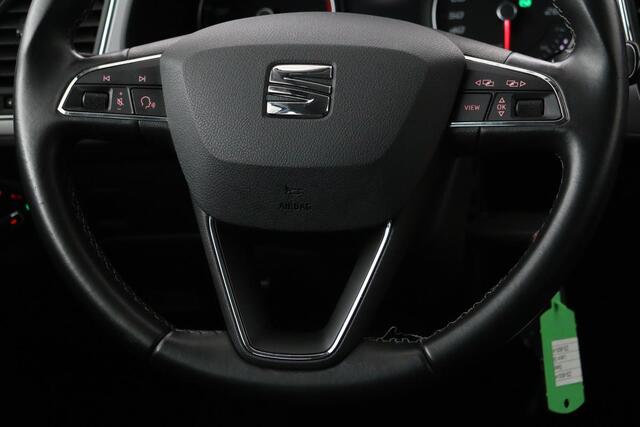 Seat LEON ST 1.0 EcoTSI Style Business Intense | Apple Carplay | LED | Navigatie | Lm-Velgen | Parkeerhulp
