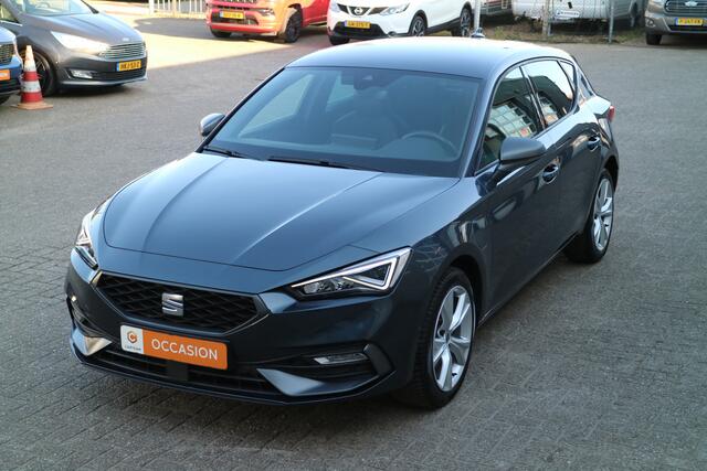 Seat LEON 1.4 TSI eHybrid PHEV FR | Camera | Carplay | Plug-in! |