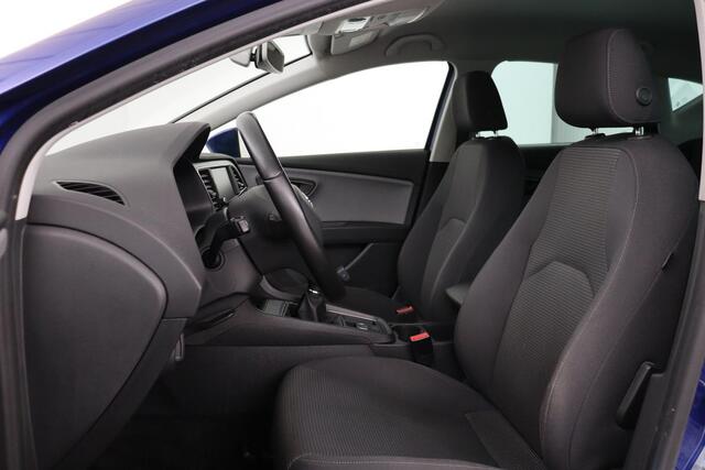 Seat LEON 1.0 TSI Style Ultimate Edition | Stoelverwarming | Full LED | Beats Pack | Carplay | Camera | Trekhaak | Navigatie | Keyless | Virtual Cockpit | Climate control