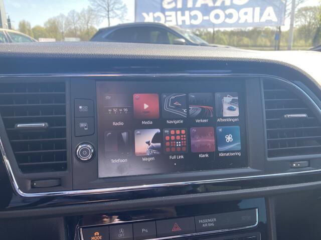 Seat LEON 1.4 EcoTSI FR Business Intense 150pk/110kW 6-bak | Panoramadak | Beats Audio | Navi | Apple CarPlay | Android Auto | Keyless | etc. etc.