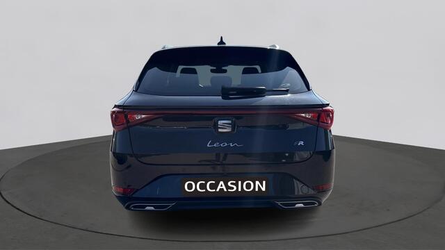 Seat LEON Sportstourer 1.5 eTSI FR Business Intense
