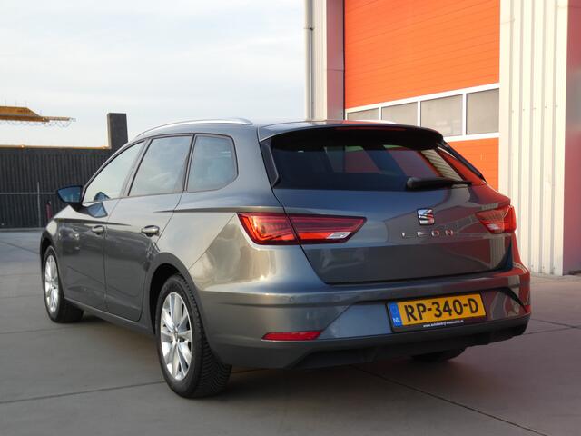 Seat LEON ST 1.0 EcoTSI Style Business Intense/ lage km/ compleet!