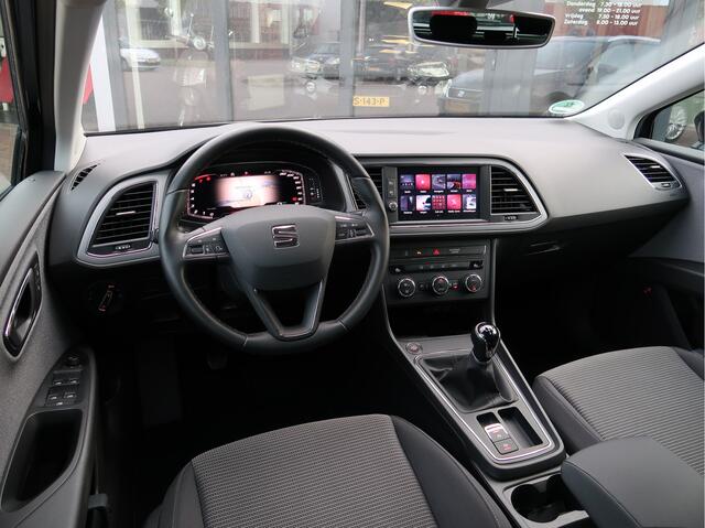 Seat LEON ST 1.0 TSI Style Ultimate Edition | Virtual Cockpit | Camera | Trekhaak | Beats Audio