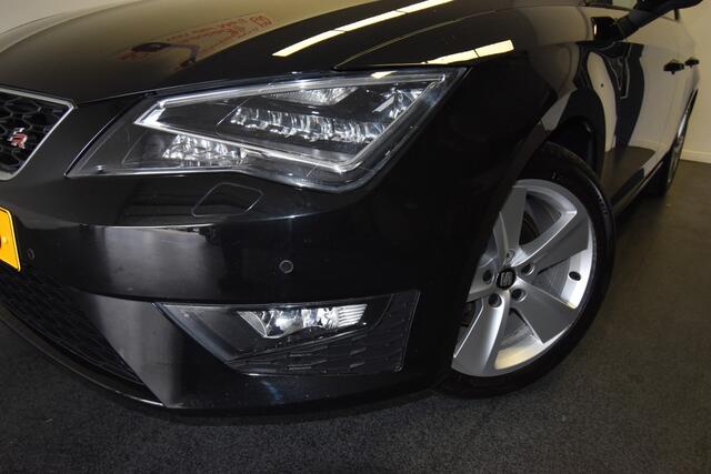 Seat LEON 1.4 EcoTSI FR Connect , EL PANODAK , A UITRIJ CAM , CLIMATR , STOEL VERW , NAVI ,