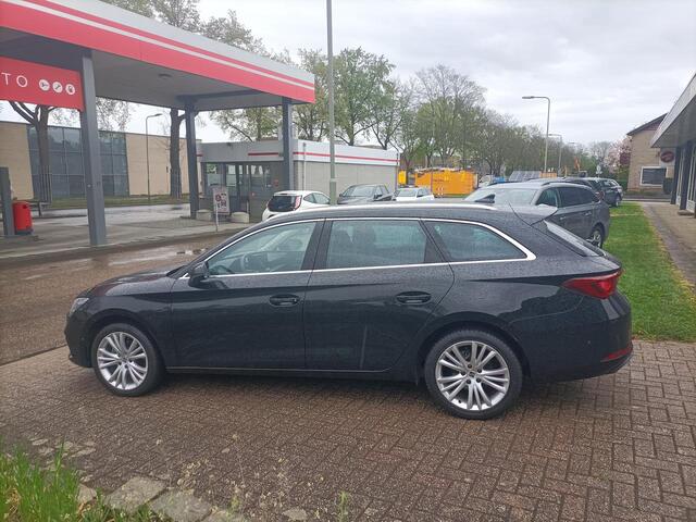 Seat LEON SPORTSTOURER 1.5 TSI Style Launch Edition, Navi, Virtual c