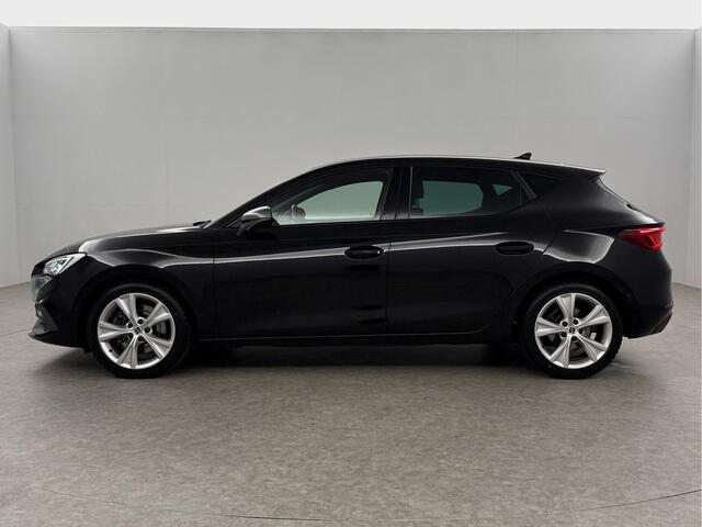 Seat LEON 1.5 eTSI FR Launch Edition 150PK Sfeer LED Virtual Carplay Camera Clima Cruise Navi PDC 17''LMV