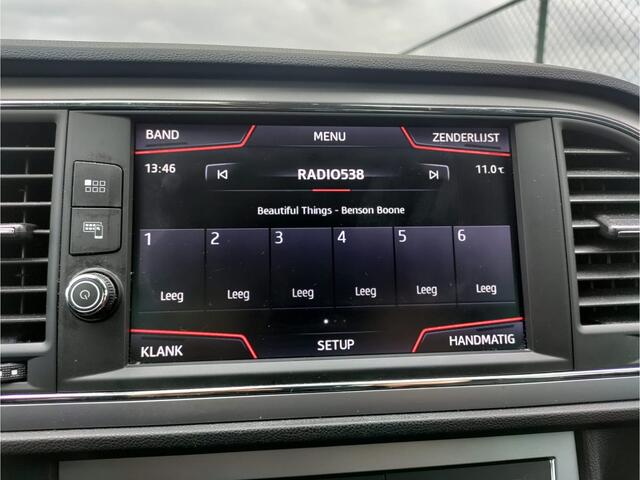 Seat LEON T115PK Leer Navi Apple Carplay Android Auto Style Excellence Pdc Ecc Mirrorlink Lmv DAB+ Full Link Keyless Lane-assist Bordherkenning 1e Eigenaar EURO 6