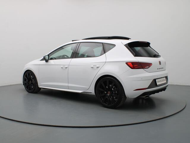 Seat LEON 290pk TSI CUPRA AUTOMAAT Camera | Cruise | Navi | Parkeersens. v+a | Stoelverw. | Panoramadak