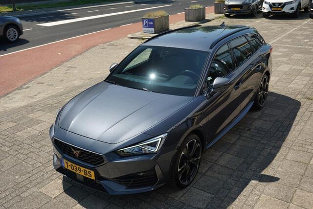 Seat LEON Sportstourer 1.4 e-Hybrid VZ Copper Edition CUPRA Leon Sportstourer 1.4 e-Hybrid VZ Copper Edition