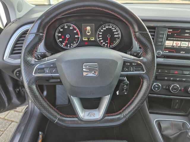 Seat LEON ST 1.4 EcoTSI FR Connect / Trekhaak /