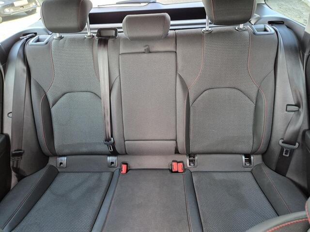 Seat LEON ST 1.4 EcoTSI FR Connect / Trekhaak /