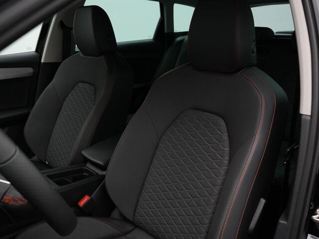 Seat LEON Sportstourer 1.5 eTSI 150 pk DSG FR Business Intense | Stuur-/stoelverwarming | Achteruitrijcamera | Navigatie | Adaptive Cruise