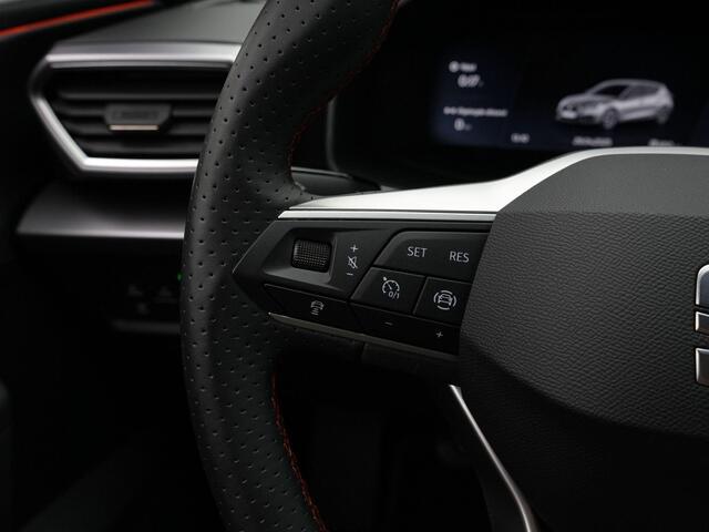 Seat LEON 1.0 TSI 110 pk FR Business Intense | Achteruitrijcamera | Navigatie | Adaptive Cruise | Sportonderstel