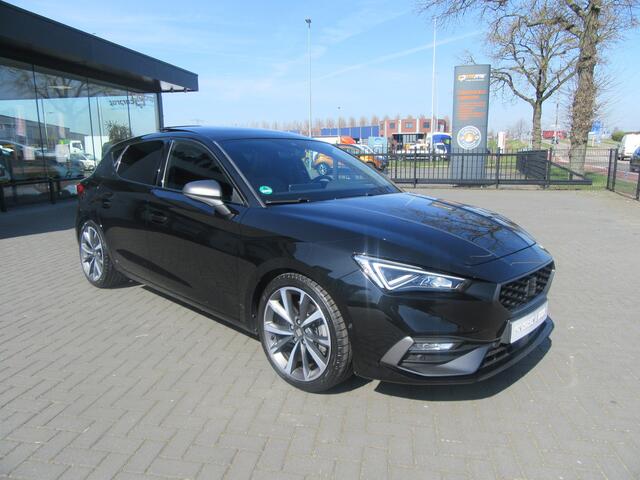 Seat LEON 1.4 TSI 204PK FR Plug In Hybrid, Panoramadak, Keyless