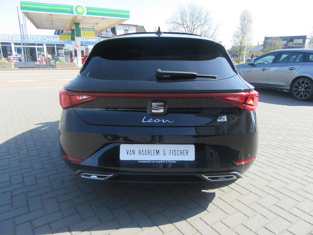 Seat LEON 1.4 TSI 204PK FR Plug In Hybrid, Panoramadak, Keyless