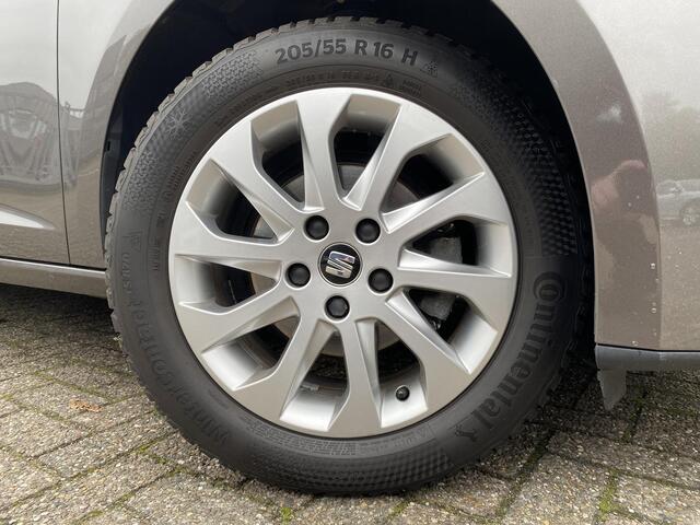 Seat LEON ST 1.2 TSI Style / Automaat / Cruise-Control / Stoelverwarming / Radio-Bluetooth / Navi / Climate-Control / ELKTR-Pakket / 16'' LMV / ENZ.