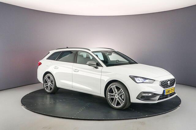 Seat LEON Sportstourer FR First Edition 1.5 TSI eHybrid 204pk DSG Automaat Adaptive cruise control, Navigatie, Achteruitrijcamera, App connect, LED verlichting, Airco, Parkeersensoren