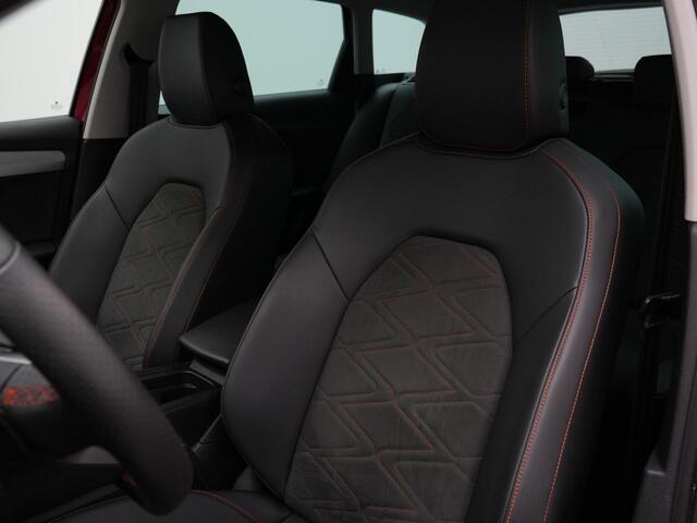 Seat LEON Sportstourer 1.4 TSI eHybrid PHEV FR | Trekhaak | Geheugenstoel | Leder/alcantara | Navigatie 12 inch | Stuur-/stoelverwarming