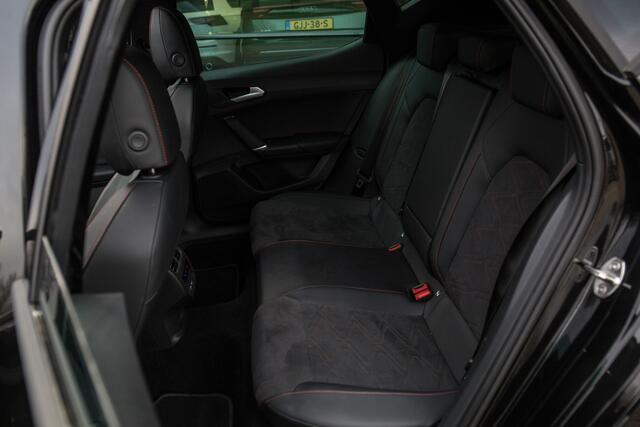 Seat LEON 1.5 TSI e-Hybrid FR PHEV First Edition 204PK , Pano dak, Adap. cruise, Virtual cockpit,