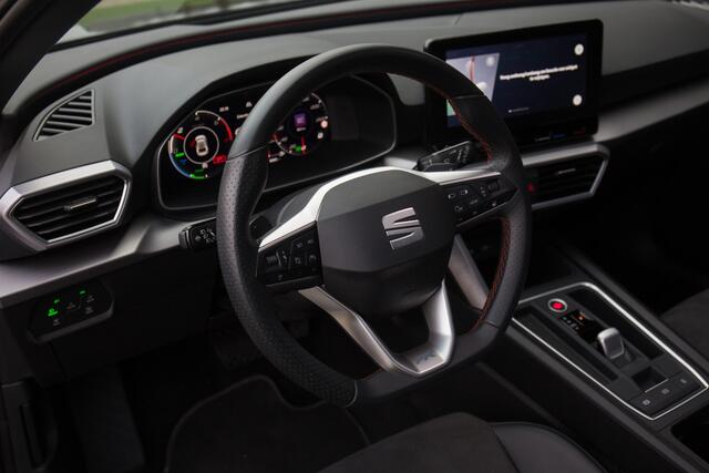 Seat LEON 1.5 TSI e-Hybrid FR PHEV First Edition 204PK , Pano dak, Adap. cruise, Virtual cockpit,