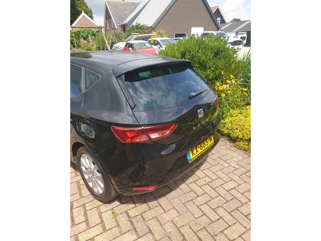 Seat LEON 1.0 EcoTSI Style Connect Android auto, Apple Carplay, Cruise- +