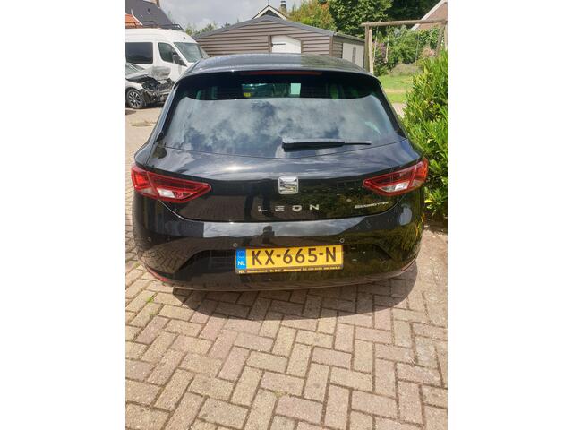 Seat LEON 1.0 EcoTSI Style Connect Android auto, Apple Carplay, Cruise- +