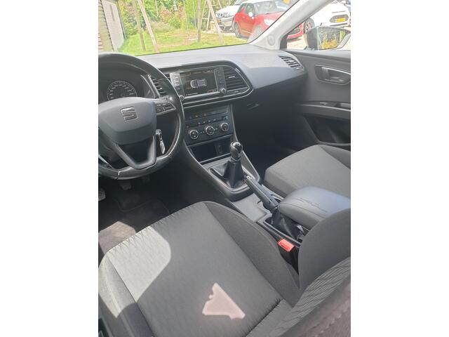 Seat LEON 1.0 EcoTSI Style Connect Android auto, Apple Carplay, Cruise- +