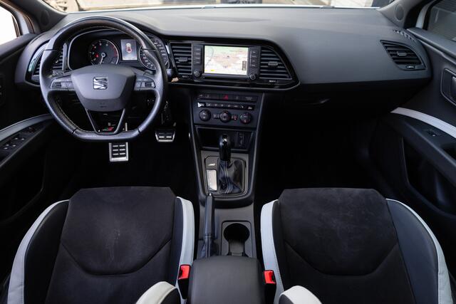 Seat LEON Cupra 2.0 TSI 290 pk Connect / Led-Koplamp/ Sport-Stoelen/ Stoel.Verw/ Cruise-Controle/ Car-Play/ 19'' LMV