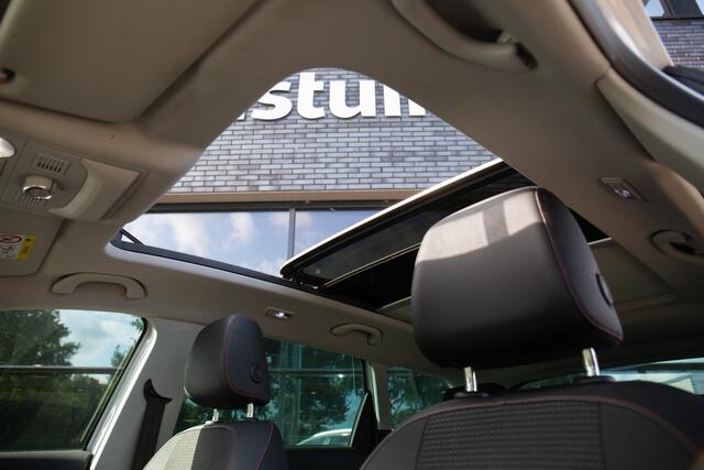Seat LEON ST 1.4 EcoTSI FR Business Intense , Pano dak, Trekhaak,