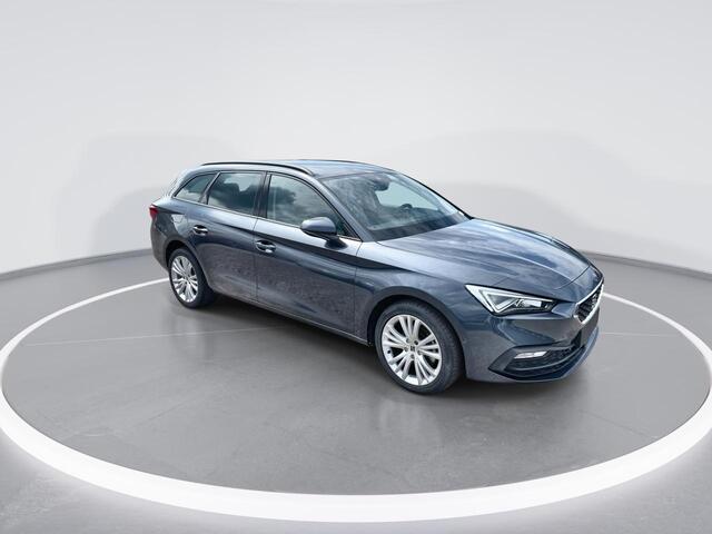 Seat LEON Sportstourer 1.5eTSI/150PK Style DSG · Camera + Parkeersensoren · Keyless · App connect · Garantie tot maart 2029