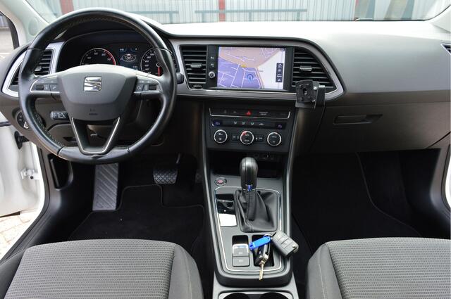 Seat LEON ST 1.0 EcoTSI Style Business Intense O.a: Cruise, Clima, Navi, Carplay, DAB, Rijklaar, Etc. All-in prijs!