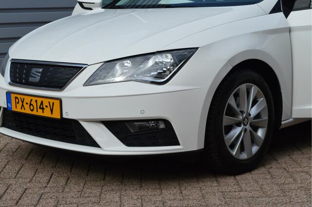Seat LEON ST 1.0 EcoTSI Style Business Intense O.a: Cruise, Clima, Navi, Carplay, DAB, Rijklaar, Etc. All-in prijs!